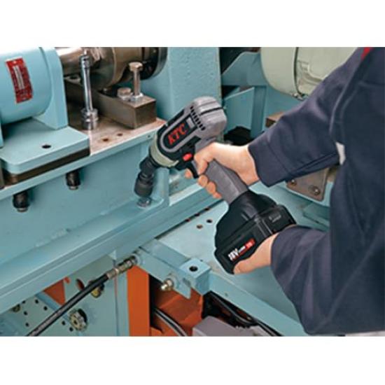 Esco X Impact Universal Joint 1/2"DR 61.0mm EA164KF-1B