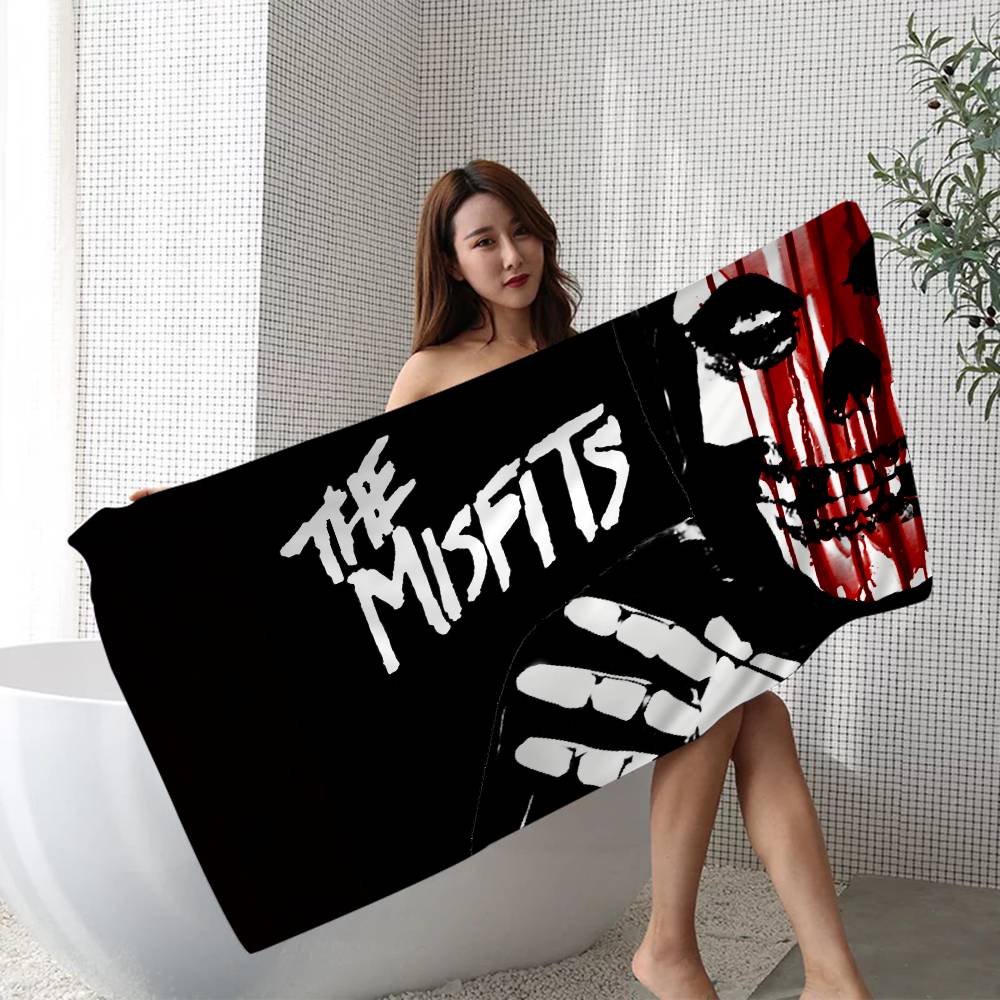 Punk Band M-Misfits Bath Towel Microfiber Soft Water Absorbing Breathable For Girl Kids Decorative Cartoon Beach Towel