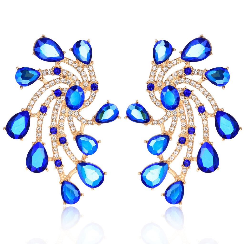Geometric Alloy Earrings For Women With Symmetrical Design And Fall Fashion Trend