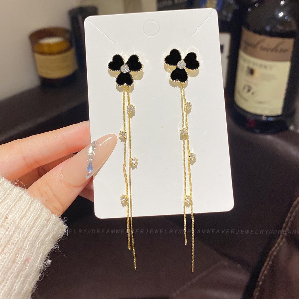 925 Sterling Silver Full Diamond Tassel Earrings – High-End European & American Style, Super Shiny, Luxurious Ear Jewelry for Women.