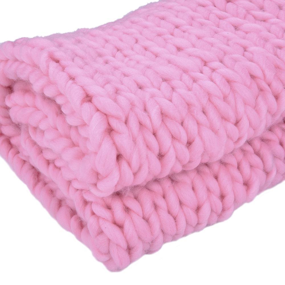 Luxurious Chunky Knitted Blanket With Soft Merino Wool For Cozy Winter Nights