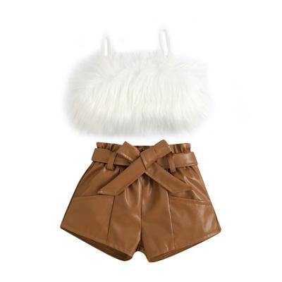 2 Stück Kleinkind einfarbige Outfits, Mädchen Cropped Flauschiges Fell Camisole + Leder-Shorts mit Gürtel