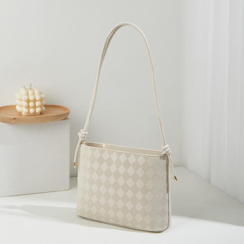 Niche design new women's bag fashion diamond embossed bucket bag trendy small square bag women's shoulder messenger bag