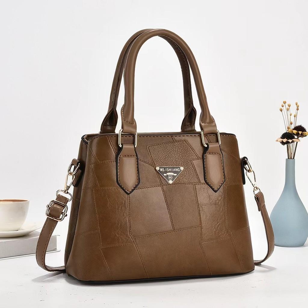 

Stylish Versatile Pu Leather Bucket Bag With Chic Color Block Design And Spacious Interior темного кольору хакі