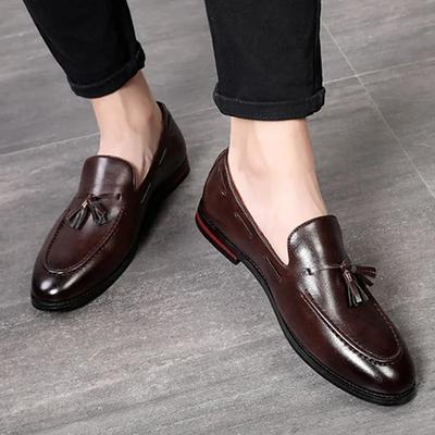 Abendschuhe FrühlingHerbst Klassische Herren Business-Schuhe Britische Atmungsaktive Einfache Quaste Stil Freizeitschuhe Herren Halbschuhe Größe 37-48 231027