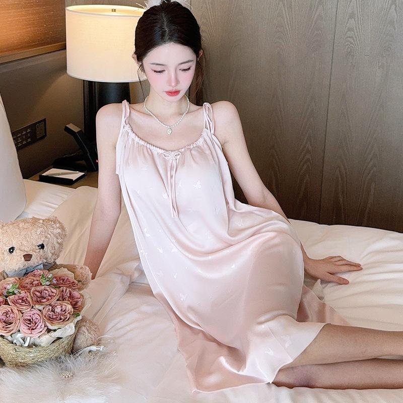Sexy pyžamo Dámské Ledová stuha Hrudní vycpávka Xia Chun's Vítr Popruh Šle Pyžamo Motýlí žakár Střední a dlouhé Oblečení na doma