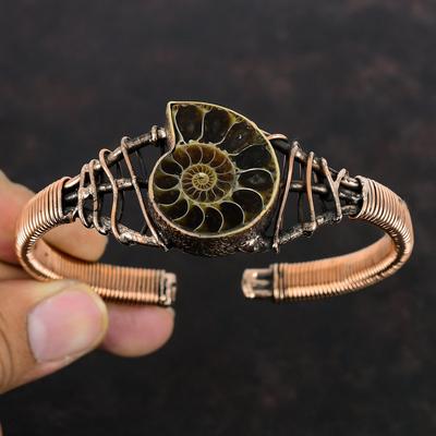 Ammonit Fossil Edelstein Armreif Kupferdraht Gewickelter Armreif Verstellbarer Armreif Handgefertigter Armreif Sehr hübscher Kupferschmuck Geschenke für Frauen