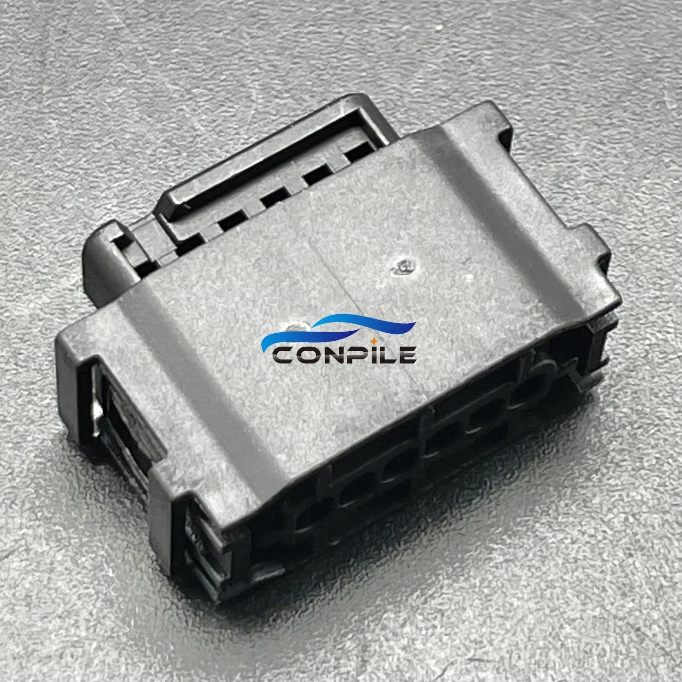 1pc for Mercedes-Benz blind spot radar plug S300 S500 C200 W205 front rear bar electric eye radar blind spot module plug 1pc plug