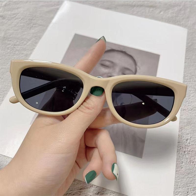 Vintage Men's Small Frame Sunglasses Women's Brand Designer Fashion Sun Glasses Women Outdoor Leisure Eyewear UV400 Gafas De Sol
