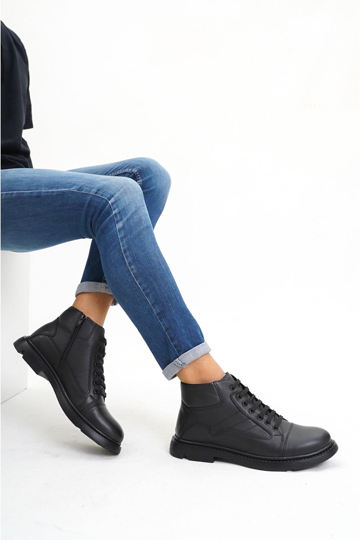 

Черные мужские кожаные ботинки из натуральной кожи 40