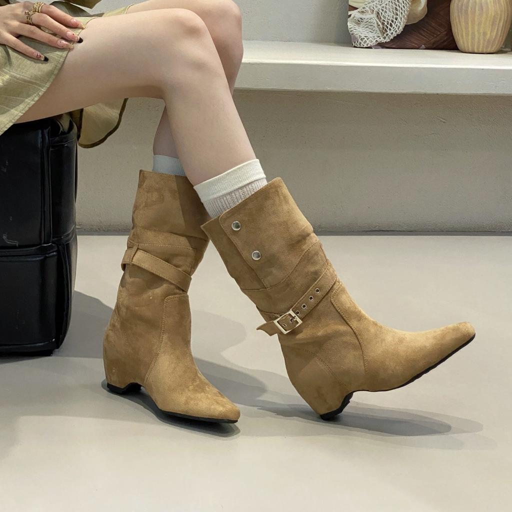 Women's boots can be piled up, the inner height of the folds is increased, the short tube is folded, and the fashion western thick head new boots