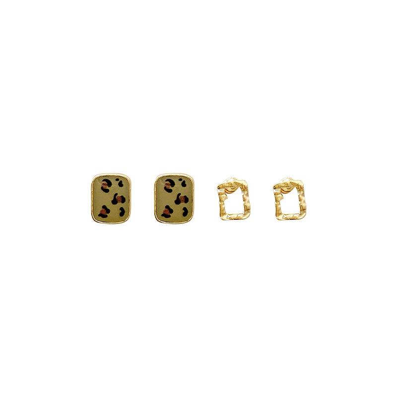 Four-piece French retro fashion stud earrings women's light luxury niche design earrings new versatile accessories