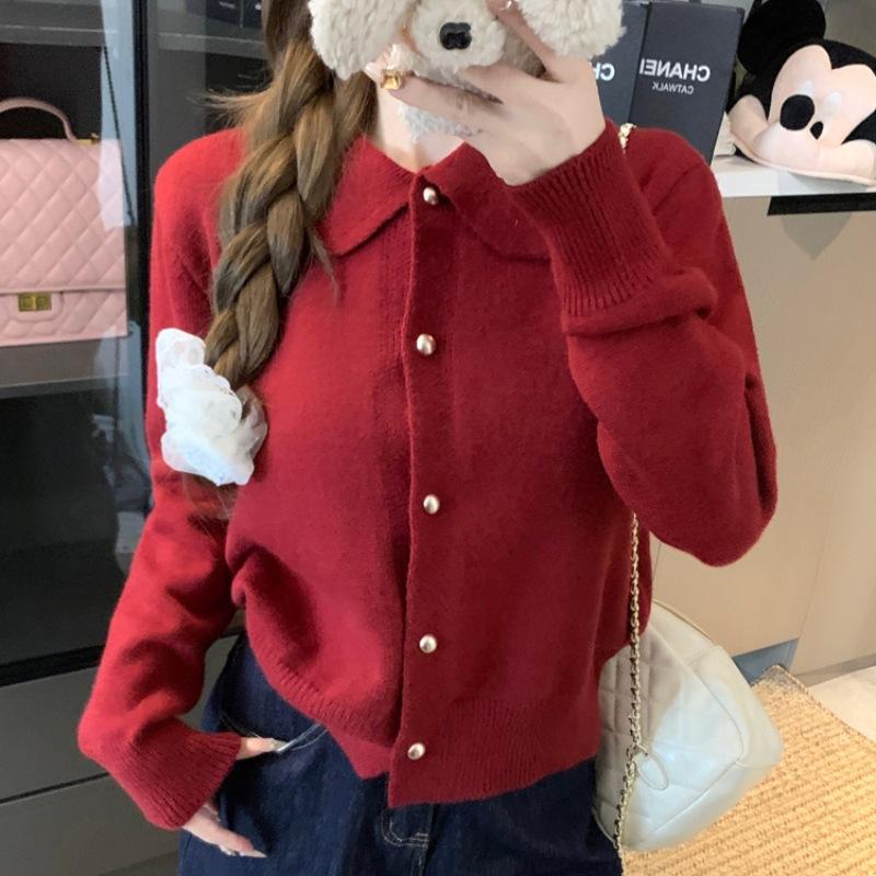 

Spring and Autumn new simple and thin age-reducing gentle wind top cardigan solid color lapel long-sleeved knitted sweater women One size