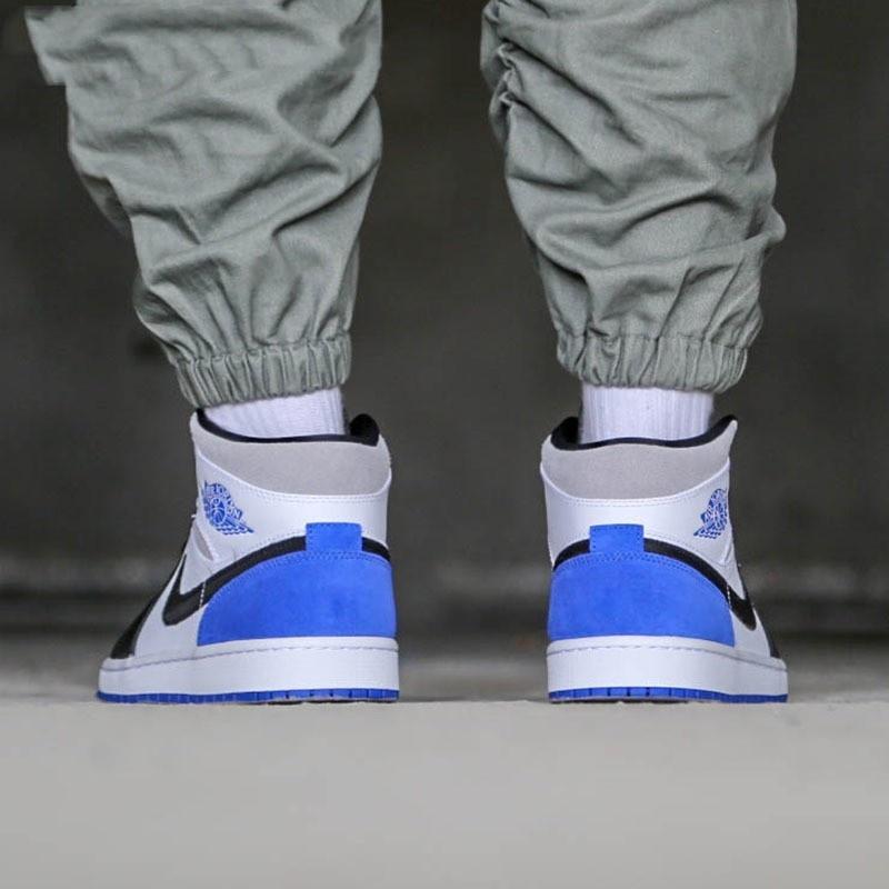 (GS) Air Jordan 1 Mid SE 'Royal Black Toe' Kids' BQ6931-102