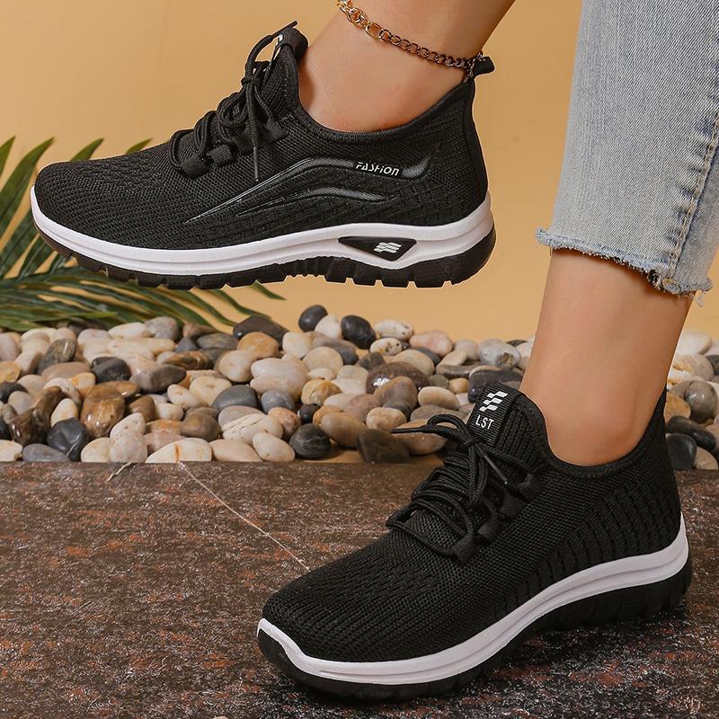 Fashion Women's Soft Sole Breathable Mesh Sneakers Lightweight Non Slip Casual Sports Shoes for Women Comfort Slip On Knitted Sneakers