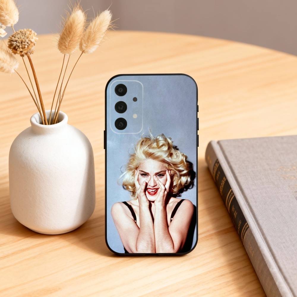 M-Madonna Ciccone Phone Case For Samsung S25,24,23,22,30,21,10,9,Ultra,Plus,Lite,FE,4,5 G Soft Black Case