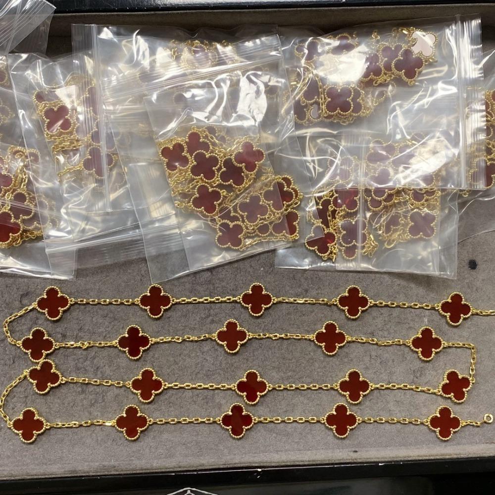 

Ожерелье «Четырехлистный клевер» с 20 цветками, женское, из розового золота 18 карат, с натуральным белым перламутром и красным халцедоном, модная цепочка для ключицы agate