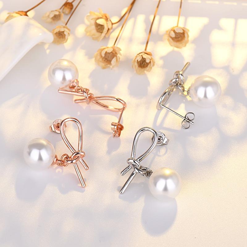 Stud Earrings with Bow Hollow Pearl Earrings New Style