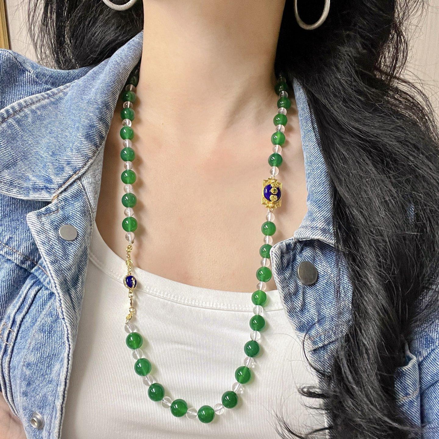 

High Quality Natural Chalcedony White Crystal Design Necklace Sweater Chain Collarbone Chain