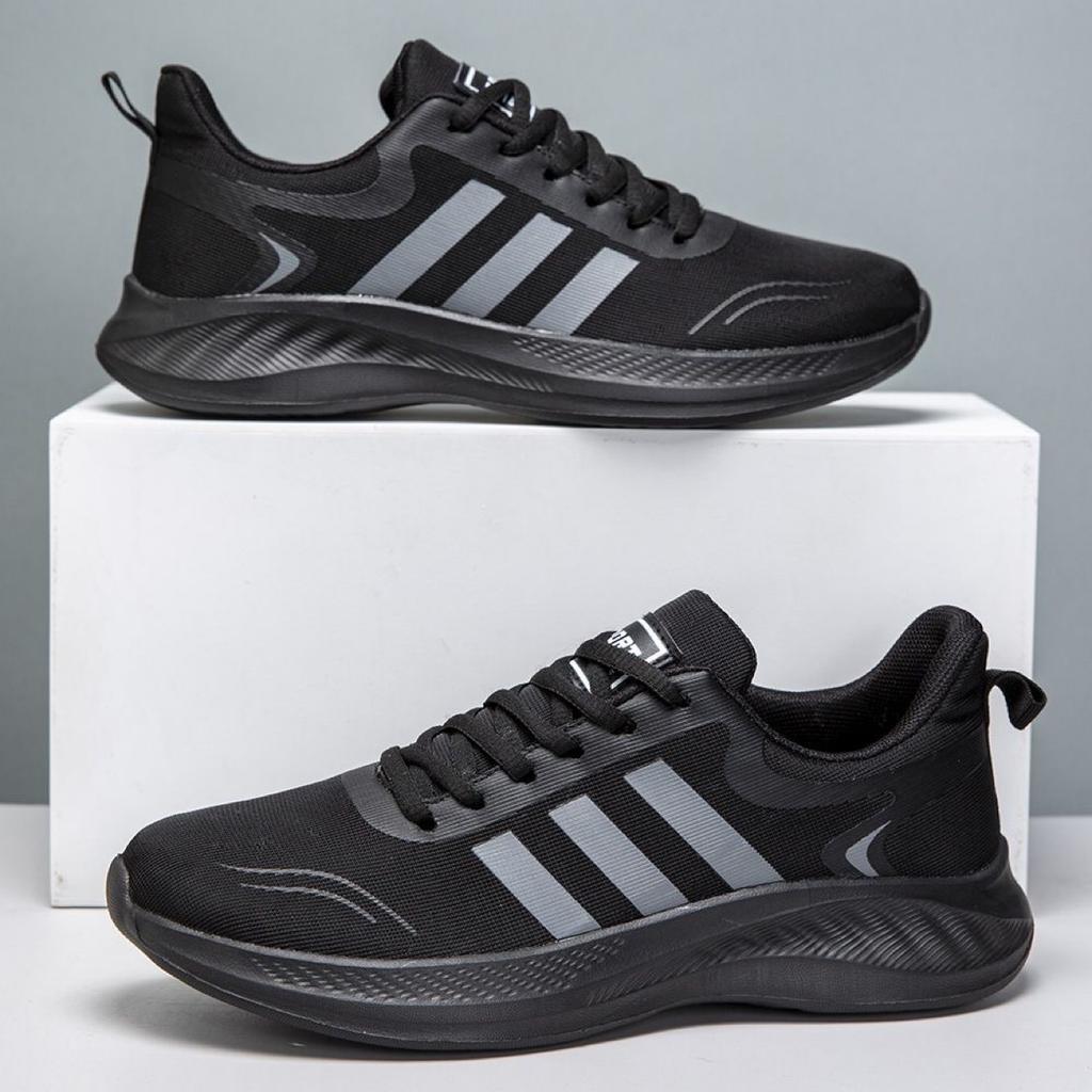 Sneakers Spring running shoes Students wear breathable and lightweight soft soles