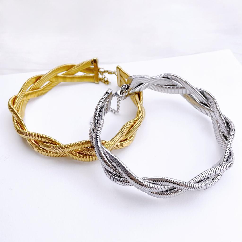 Vintage Short Collar Necklace Weak Elastic Collarbone Plated 18K Gold