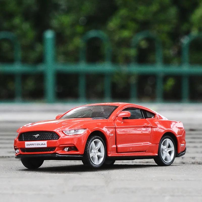 LLC3 1:36 Ford Mustang GT Toy Car Model Replica Scale Metal Diecast Miniature Art Vehicle Figure Collection Xmas Gift Boy Toy A192