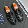 Herrenschuhe große Größe Lederschuhe Sommer atmungsaktiv gewebt Business Lederschuhe Herren Freizeitschuhe Plateau weiches Leder