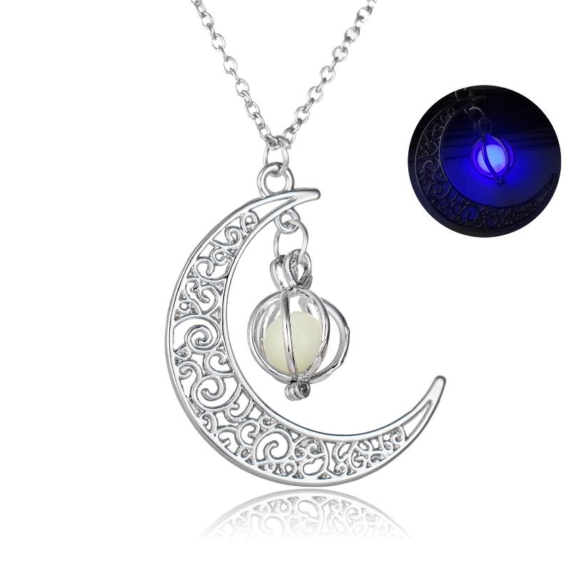 

[HF]#1Pc Moon Pendant Car Hanging Ornament – Hollow Crescent Design, Inlaid With Luminous Stone, Elegant Rearview Mirror Decor