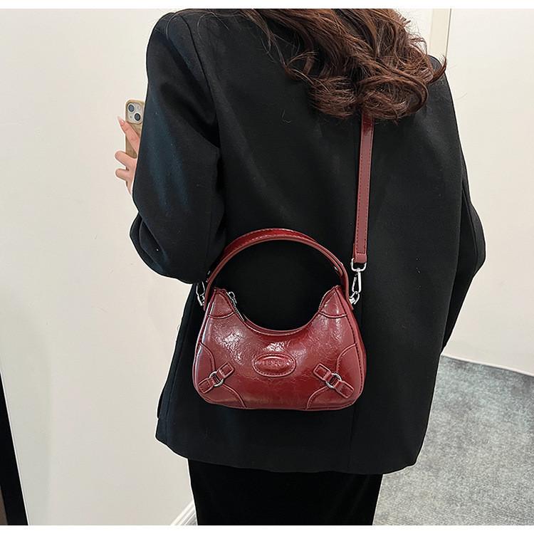 2023 New Arrivals Wine Red Urban Simple Pu Dumpling Bag Shoulder Crossbody Bag For Women