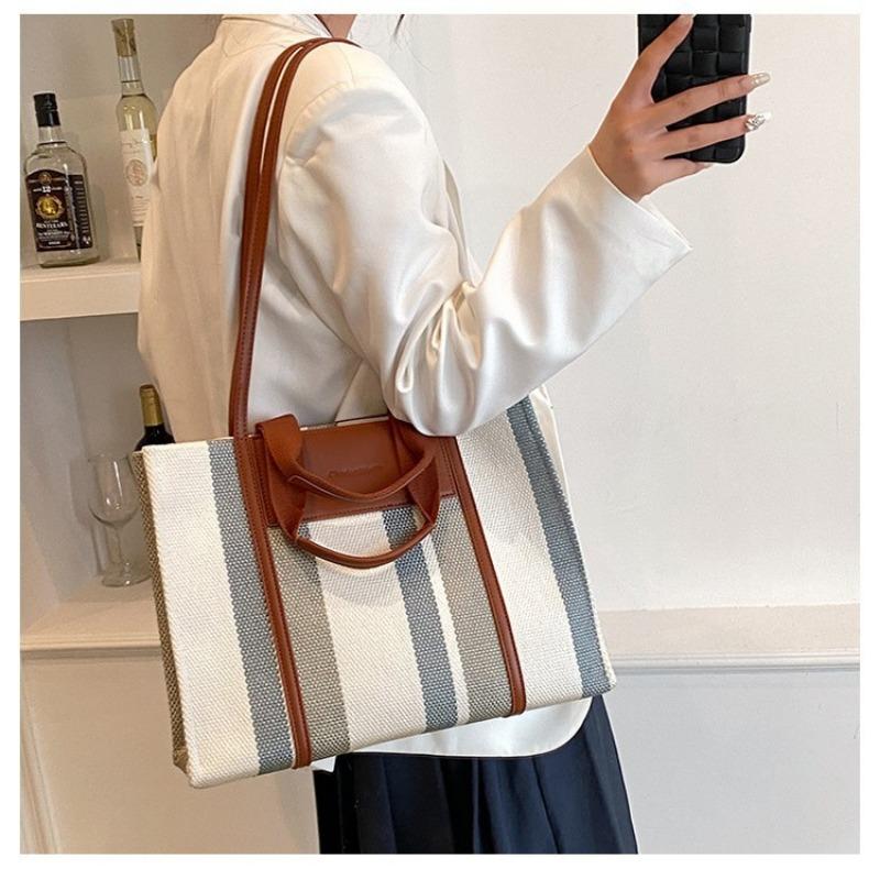 Large-capacity Canvas Bag, New Style, Fashionable and Simple Texture, Shoulder Bag, Contrasting Color, Portable Commuter Tote Bag.