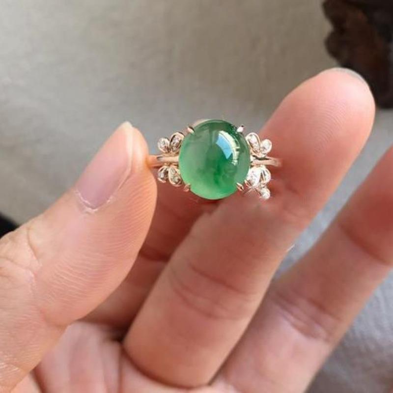 Vintage Classic Natural Chalcedony Green Rings for Women Retro Style Fashion New in Butterfly Ring Banquet Jewelry Gifts