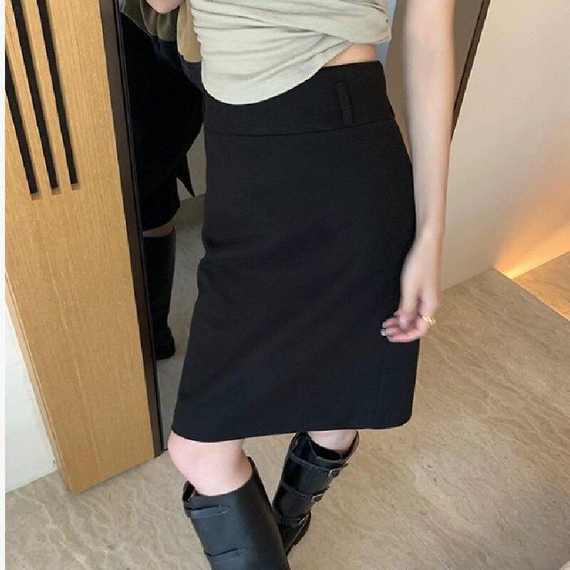 2026 Autumn Women s Retro High-Waisted Woolen A-Line Skirt with Back Slit Medium