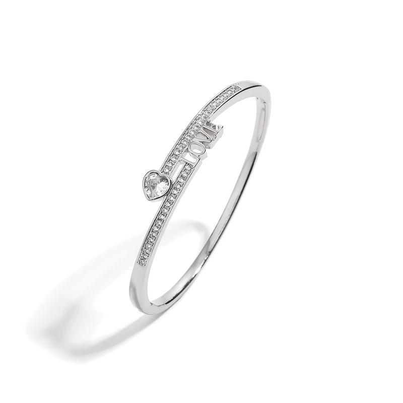 

Браслет с сердцем из циркония: Регулируемые европейские и американские модные украшения