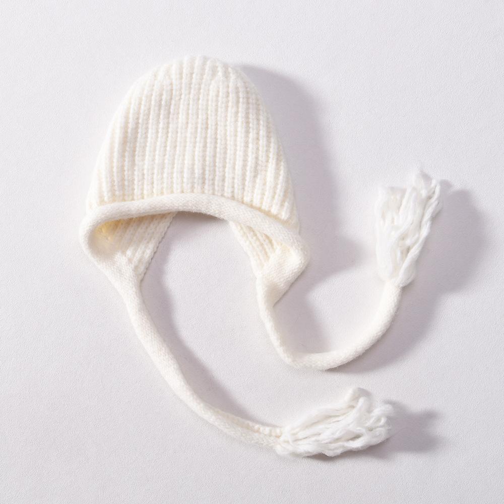 Herbst- und Winter-Neuheit, mehrfarbige Wollstrickmütze, Schnür-Outdoor-Wollmütze, warm und winddicht, gerollter Rand zur Betonung des Gesichts, kleine Mütze
