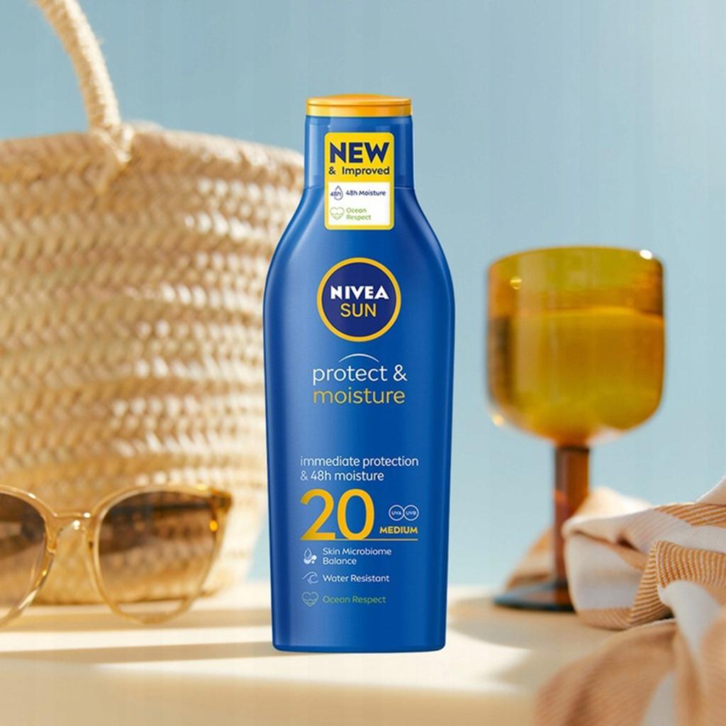 Nivea Protect & Moisture SPF20 Sun Lotion
