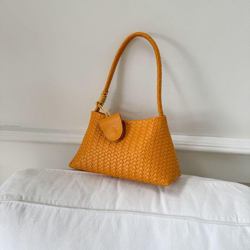 2025 Französische Nischen-Strick-Damen-Schulterhandtasche