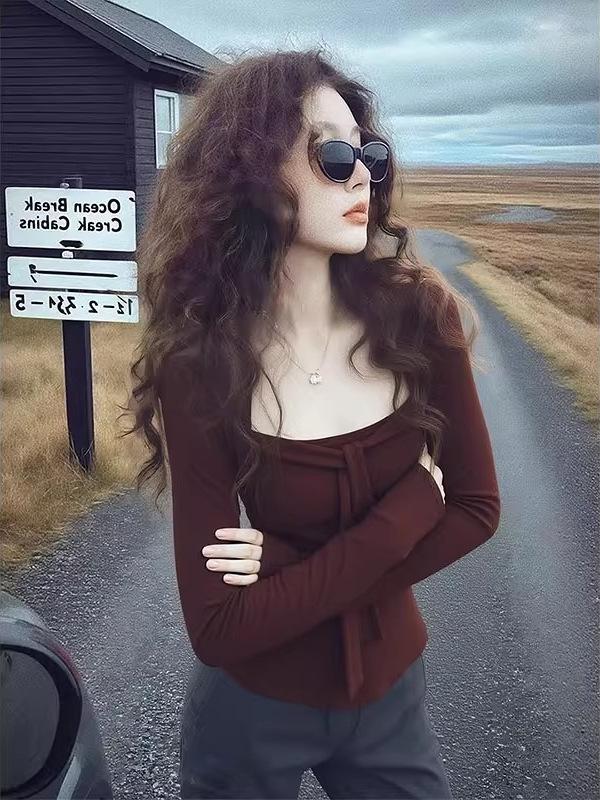 Chic Coffee Square-Neck Slim-Fit Long-Sleeve Top for Women - Perfect for Autumn & Winter