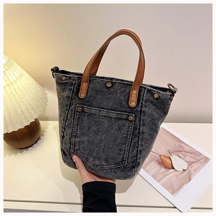 

New Korean Style Denim Top Handle Bag Casual and Simple Shoulder Bag Fashiable and Versatile for Daily Use Commuting Bag