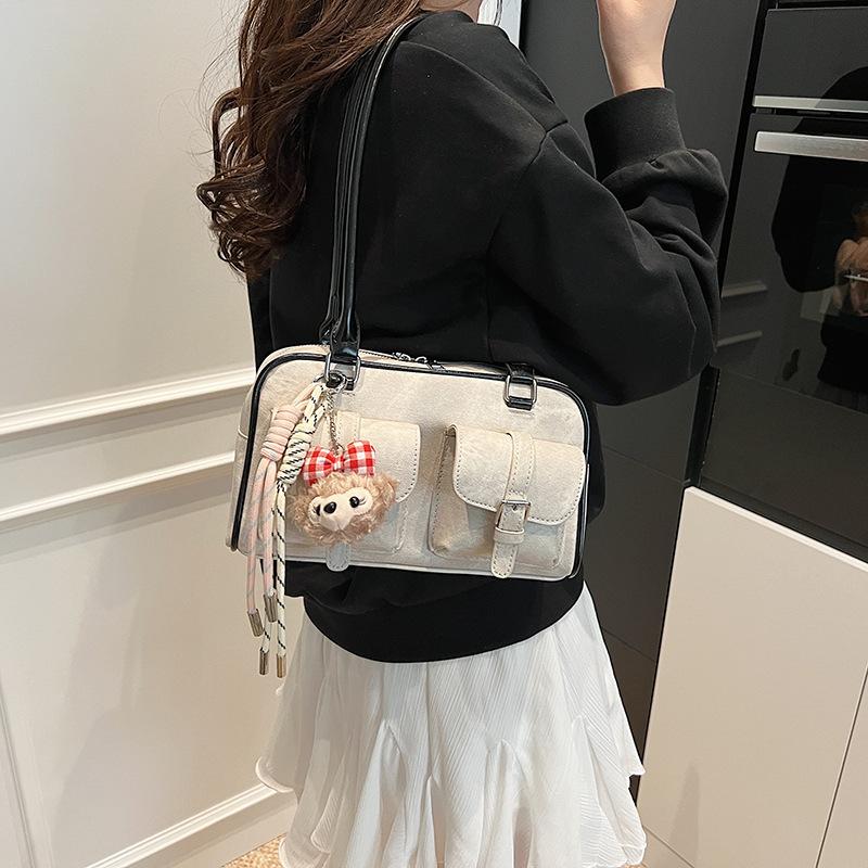 Sensory Multi-pocket Shoulder Bag Women's 2025 Early Spring Fashion Underarm Bag Commuter Bag