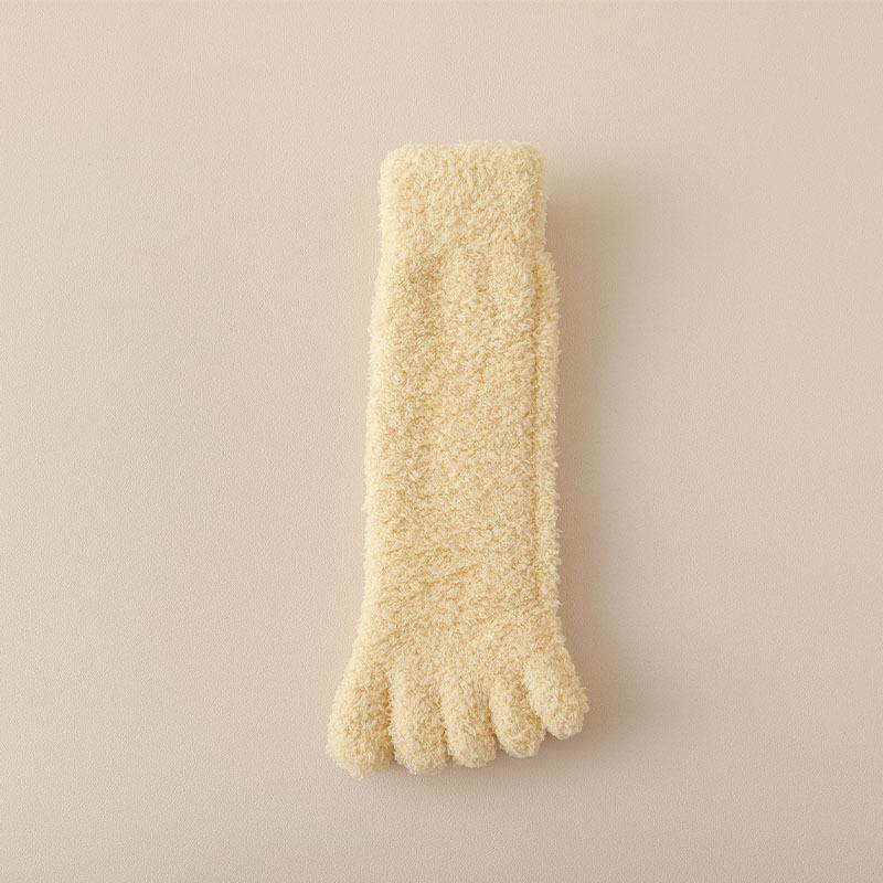 

Осень-зима женские утолщенные носки из кораллового флиса с пятью пальцами, мягкие носки средней длины, домашние носки для сна, носки с разделенным носком One Size жёлтый