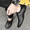 Mode Herrenschuhe Slipper Britischer Stil Herren Freizeitschuhe atmungsaktiv Echtes Leder Herrenschuhe Loch Outdoor-Schuhe Zapatos Hombre