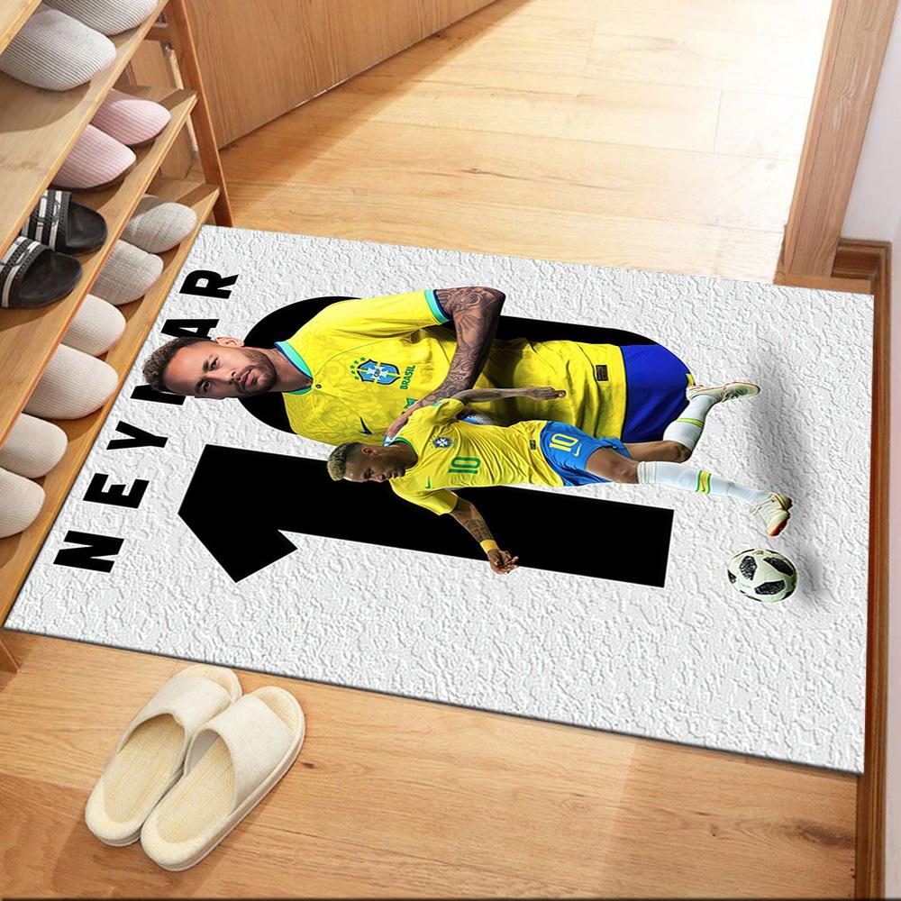 Neymar Jr. Dywaniki Brazil Legend Square to świetny wybór do salonów, sypialni, wystroju domu oraz jako prezenty.