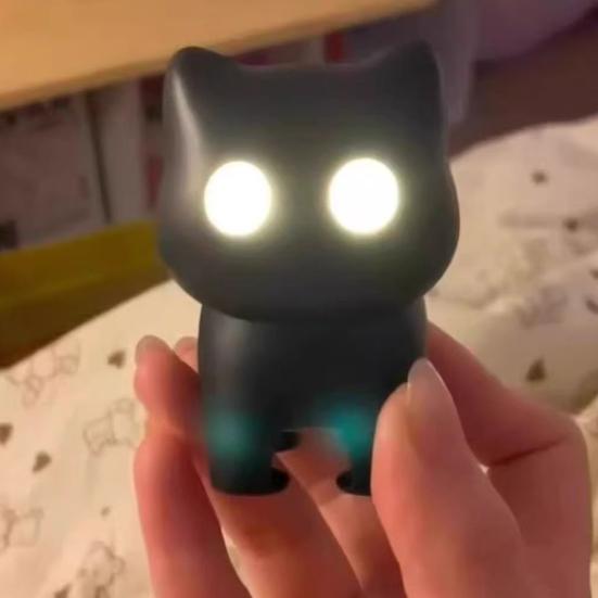 Přívěsek na klíče Kočka Fidget Mini svítilna Klíčenka s LED Mini světlo Přenosný doplněk na tašku Hračka pro úlevu od stresu