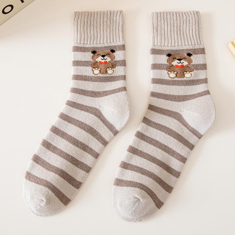 Socks Kawai Bear Women Autumn Winter Thickened Warm Loop Japanese Women's Floor Mid-tube Cotton Causal Sock Lovely Girls Style