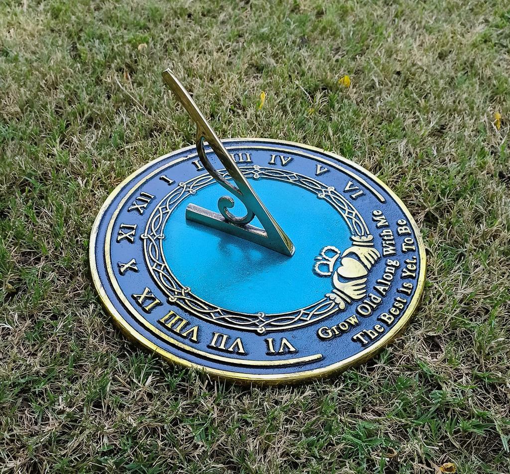 SUZIFURN GARDEN SUNDIAL GROW OLD WITH ME