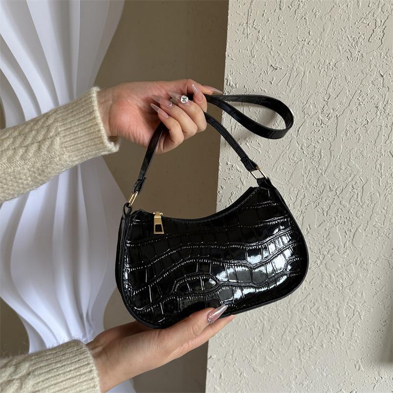 Vintage Chic Shoulder Bag Women's 2023 New Underarm Bag Trendy Korean Style Ladies Bag