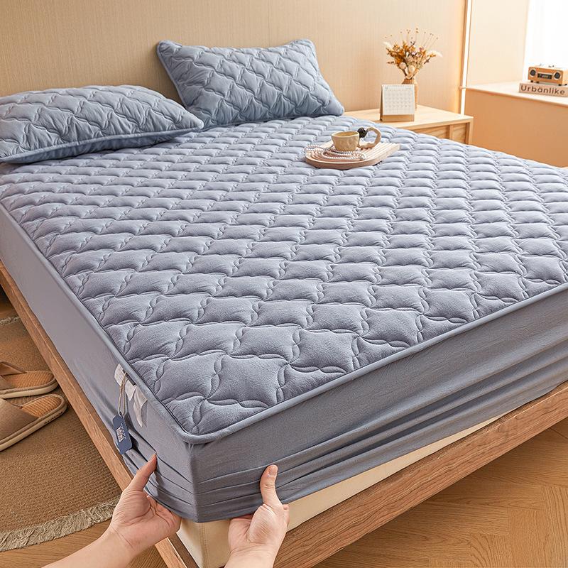 Pure Color Quilted Cotton Yarn-Dyed Bed Sheet & Bedspread Set