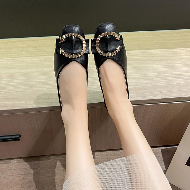 fashion Summer Women's Flats Round Toe Flat Shoes for Women Slip on Shallow Shoes Outdoor Dress Anti-slip Loafers Metal Decoration Flats