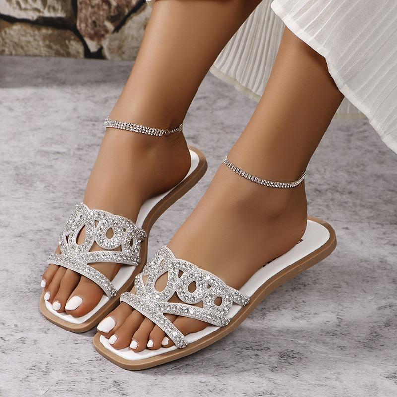 New summer new flat-heeled rhinestone one-word sandals women's leisure vacation beach drag women's drag