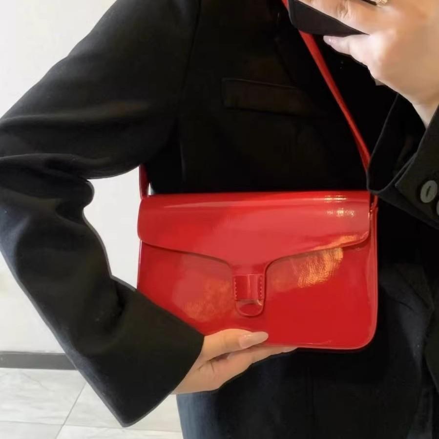 Premium Retro Red Underarm Bag Women's Style Patent Leather Small Square Bag Commuting Versatile Portable Bag
